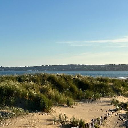 Hoopers Sandy Beach Guest Rooms Swansea Exterior photo