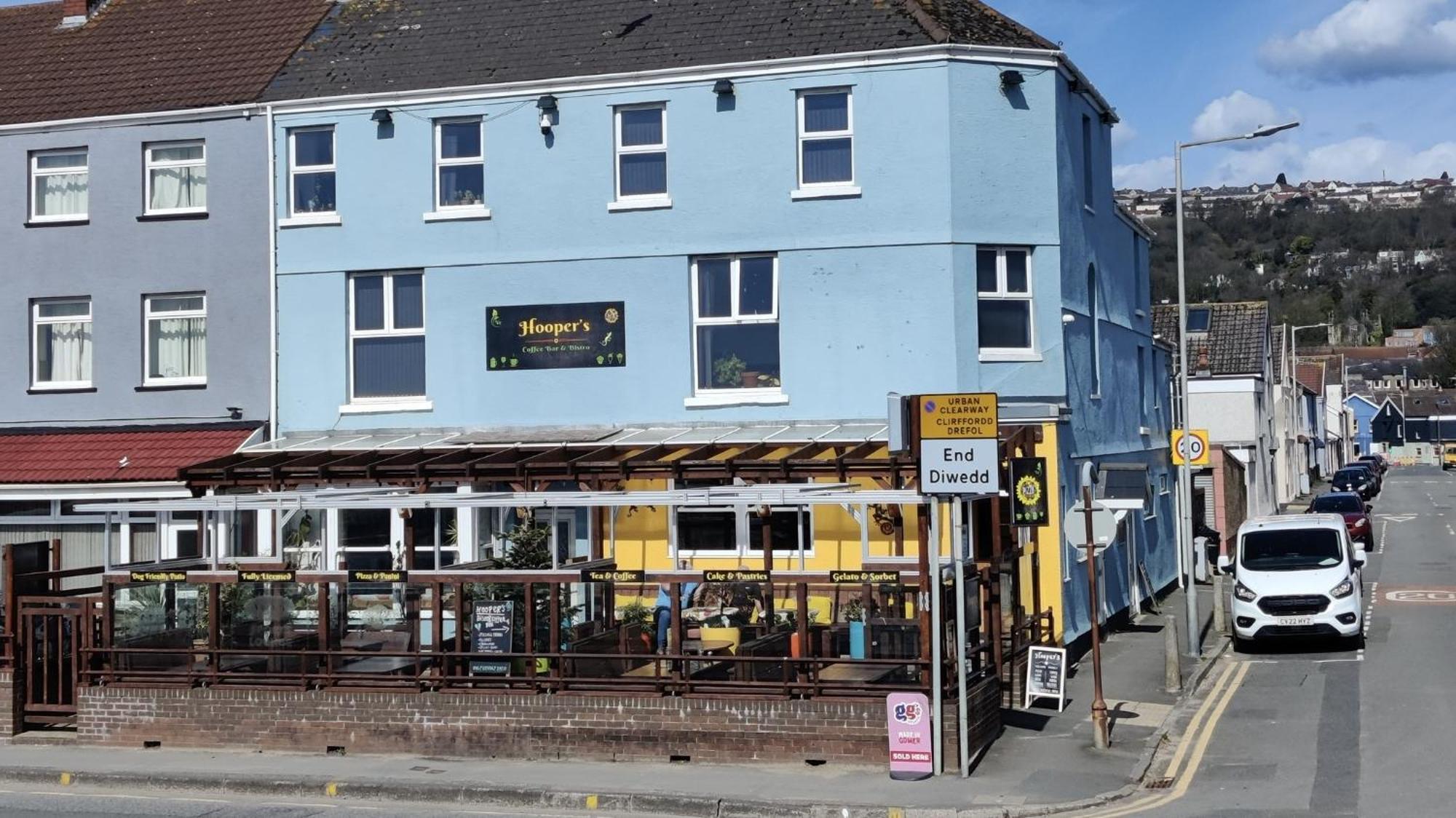 Hoopers Sandy Beach Guest Rooms Swansea Exterior photo