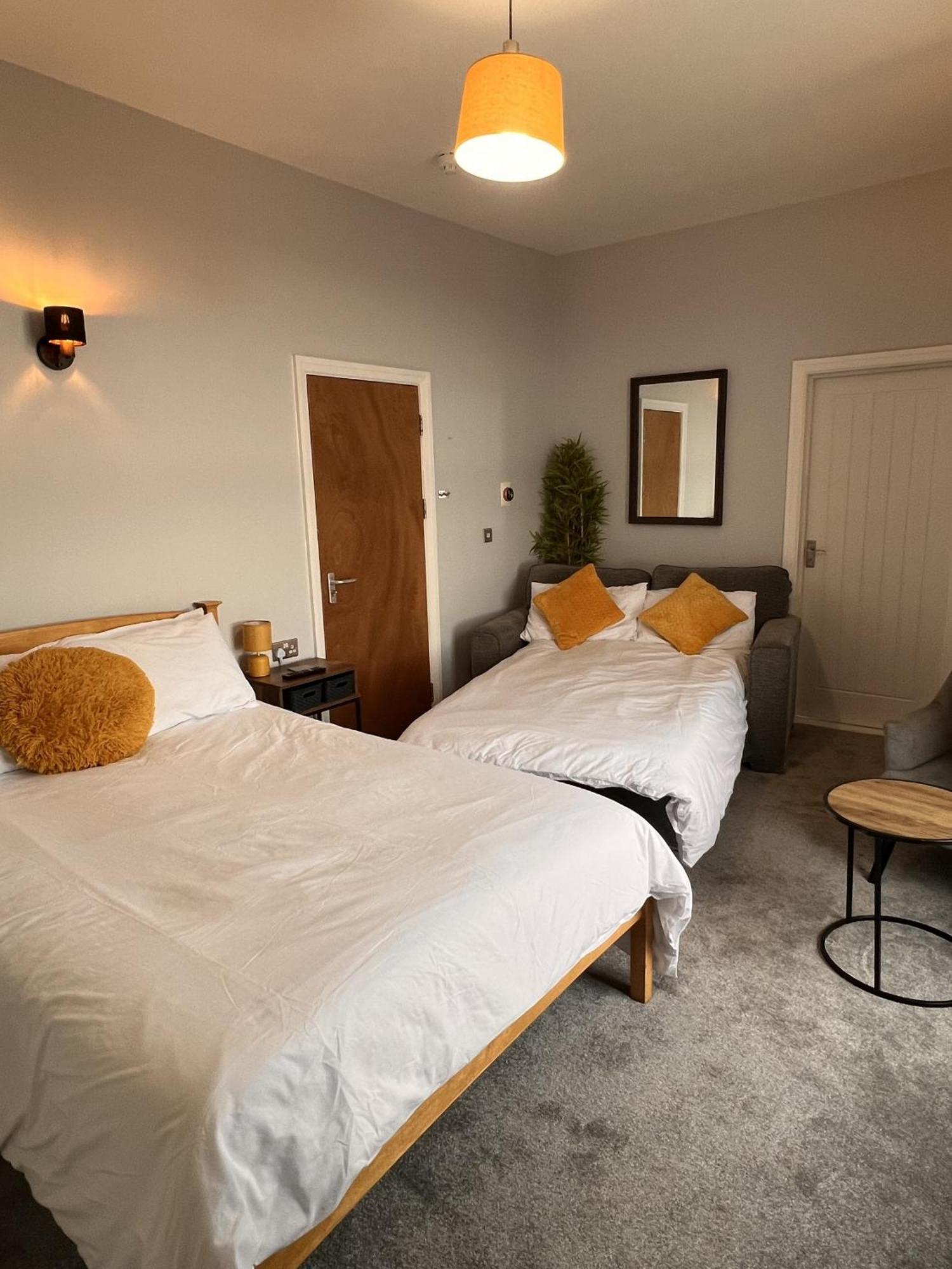 Hoopers Sandy Beach Guest Rooms Swansea Room photo